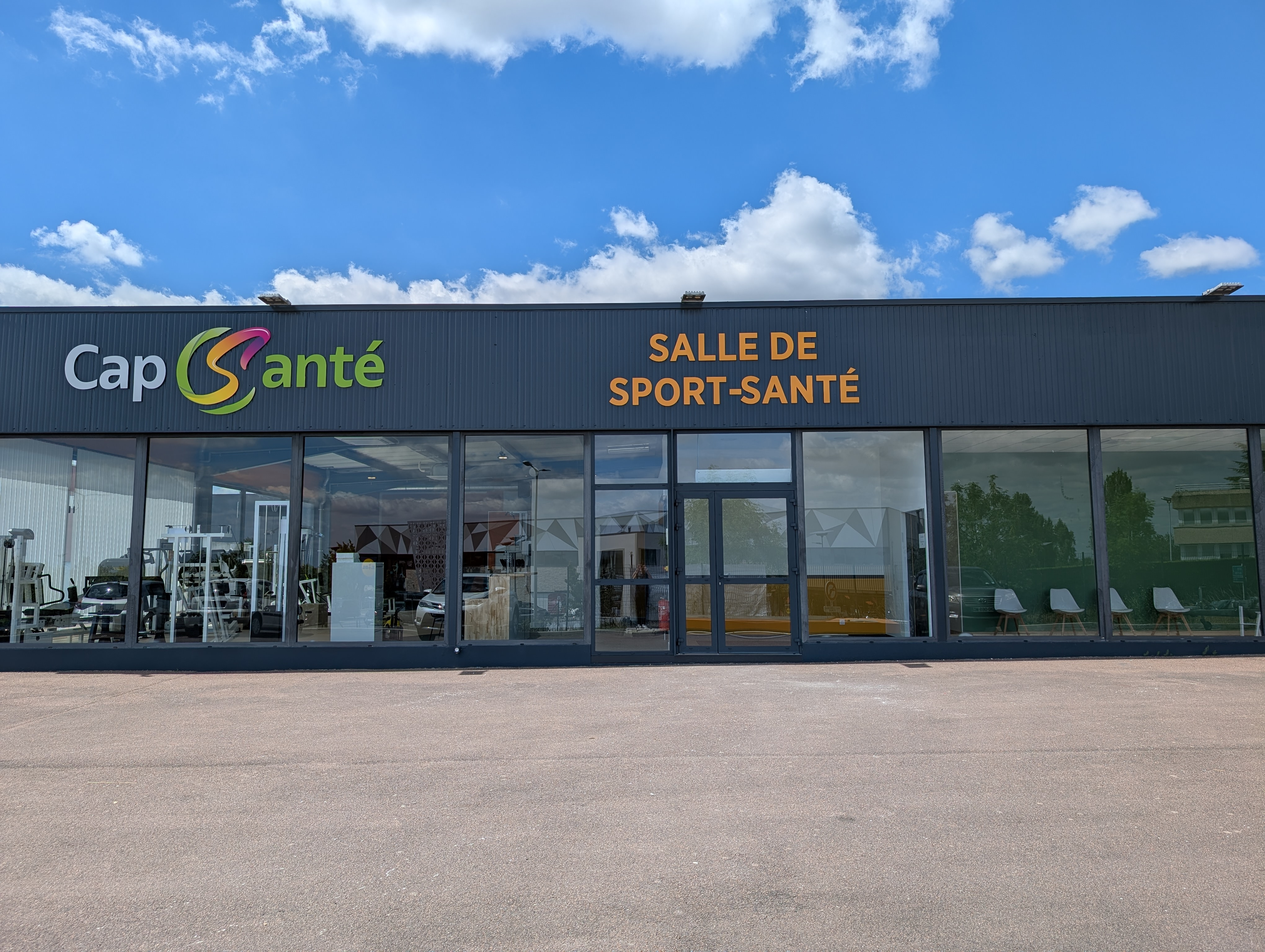 photographie de la devanture du cabinet d'ostéopathie de Talant